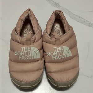 North Face Pinkish-Beige Quilted Slippers